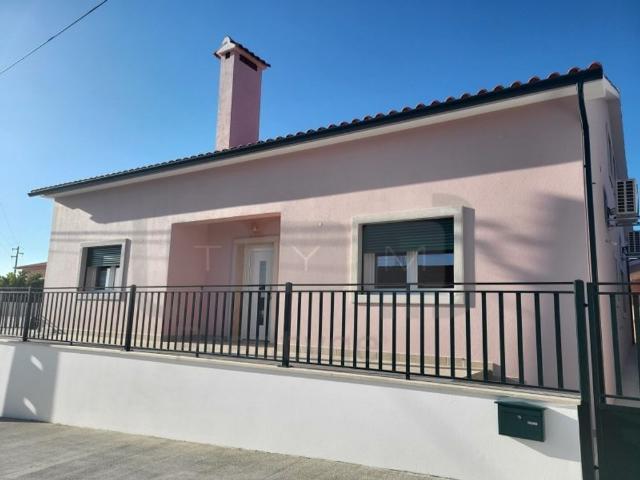 Prestigiosa casa de 402 m² à venda Tomar, Portugal