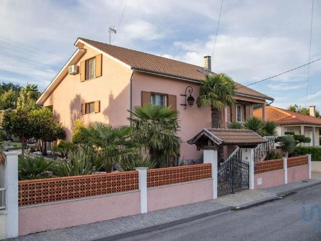 Prestigiosa casa de 415 m² à venda Alhais, Portugal
