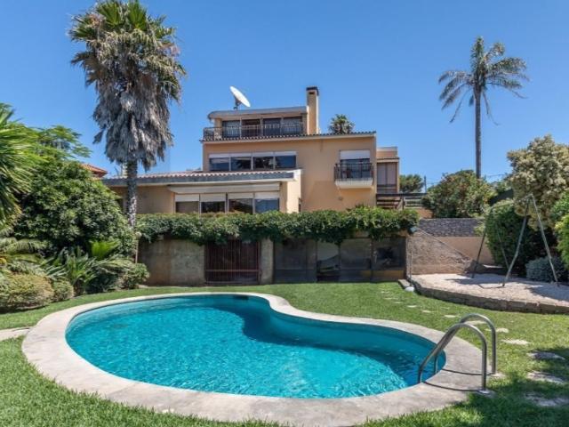 Prestigiosa casa de 418 m² à venda Cascais, Portugal