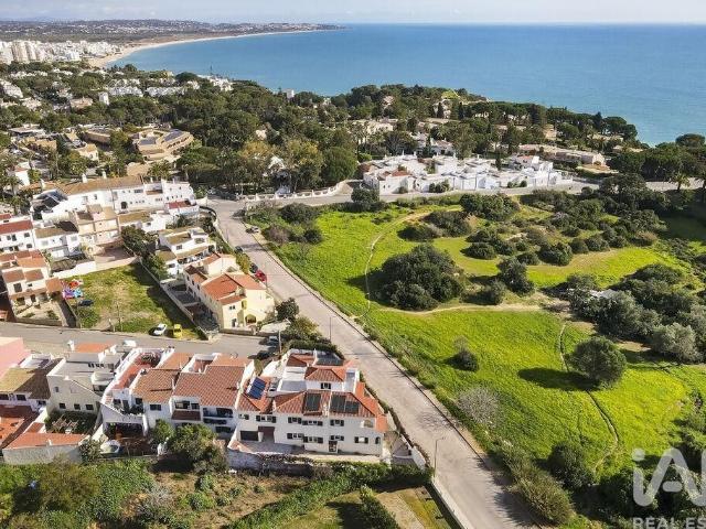 Prestigiosa casa de 421 m² à venda Alporchinhos, Armação de Pêra, Faro