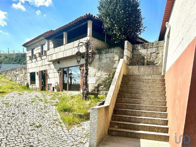 Prestigiosa casa de 424 m² à venda Gondar, Portugal