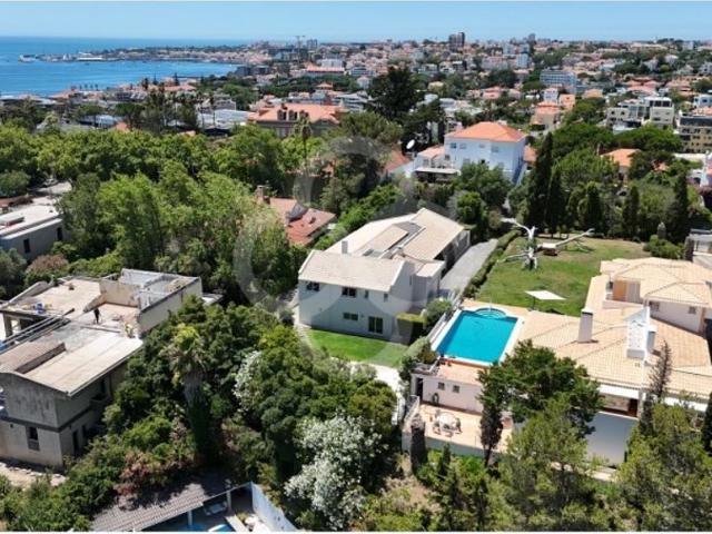 Prestigiosa casa de 425 m² à venda Estoril, Cascais, Lisboa
