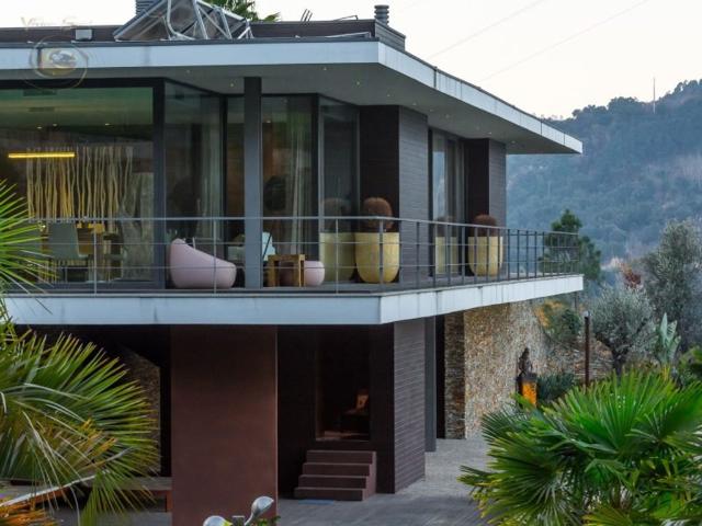Prestigiosa casa de 564 m² à venda Cinfães, Portugal