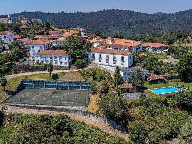 Prestigiosa casa de 531 m² à venda Gondomar, Portugal
