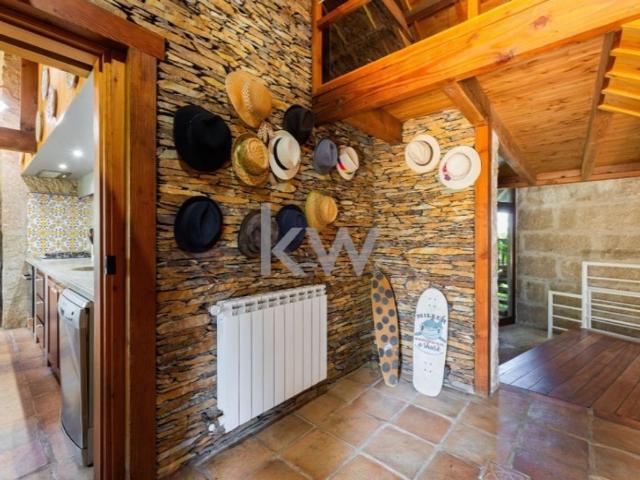 Prestigiosa casa de 538 m² à venda Paredes, Porto