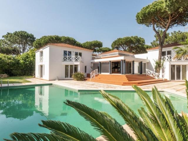 Prestigiosa casa de 603 m² à venda Cascais e Estoril, Cascais, Lisboa