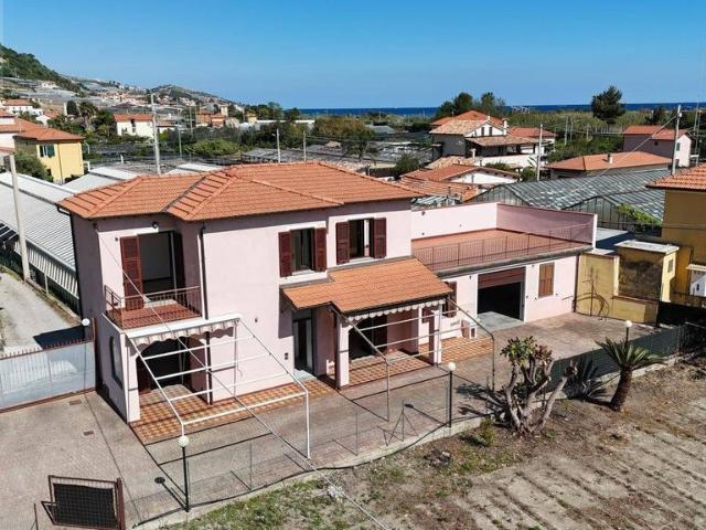 Prestigiosa casa di 100 mq in vendita strada vicinale prati ovest, snc, Riva Ligure, Liguria