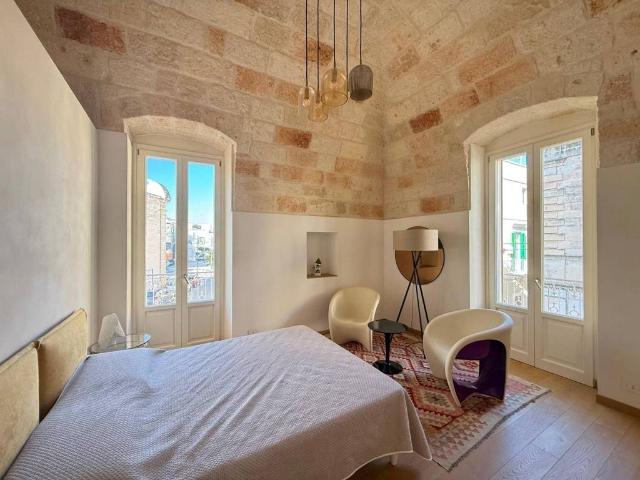 Prestigiosa casa di 260 mq in vendita Via Vescovo De Luca, Polignano a Mare, Bari, Puglia