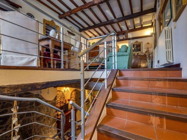 Prestigiosa casa di 210 mq in vendita Piazza Don Antonio Berlottini, Trevignano Romano, Roma, Lazio