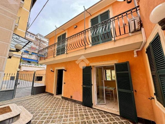 Prestigiosa casa di 50 mq in vendita Via Alessandro Manzoni, 9, Alassio, Savona, Liguria