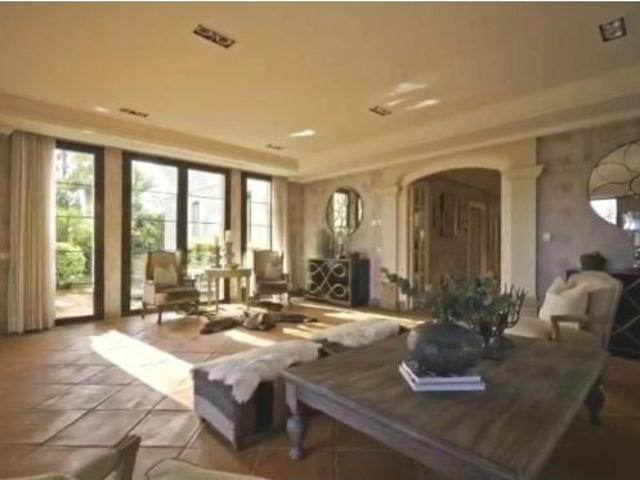 Prestigiosa Propiedad de 8 Dormitorios en Guadalmina Baja, Marbella