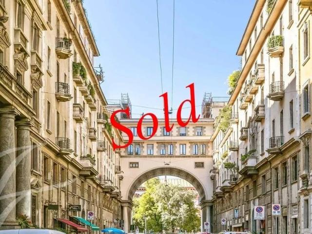 Prestigioso ufficio di 220 mq in vendita Milano, Italia