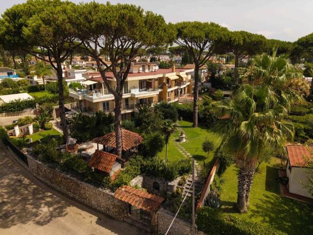 Prestigioso appartamento di 111 m² in vendita Via Terracina, San Felice Circeo, Latina, Lazio