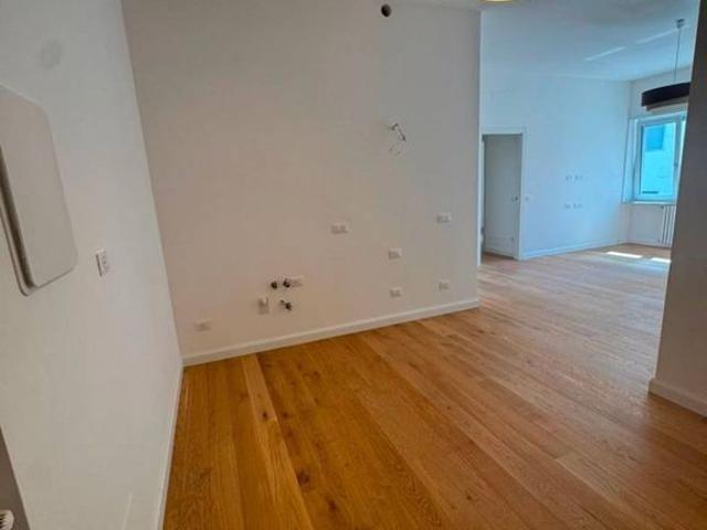 Prestigioso appartamento di 120 m² in vendita Via Ildebrando Goiran, Roma, Lazio