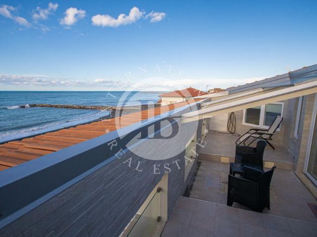 Prestigioso appartamento di 134 m² in vendita Cecina, Toscana
