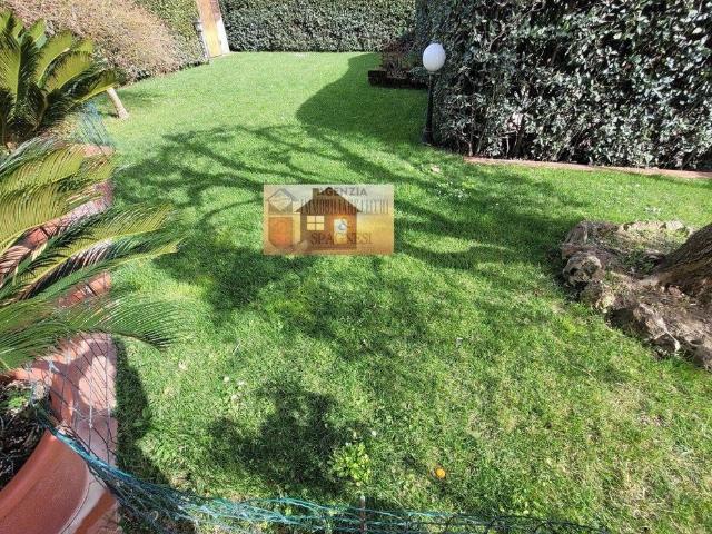 Prestigioso appartamento di 139 m² in vendita Via Tabernacolo, Campi Bisenzio, Firenze, Toscana