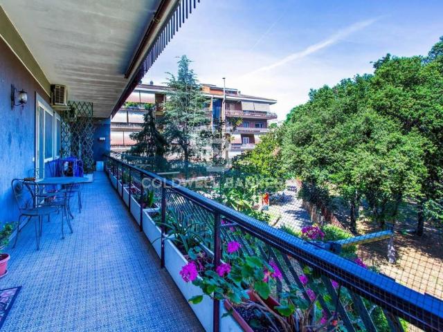 Prestigioso appartamento di 154 m² in vendita Viale Don Pasquino Borghi, 200, Roma, Lazio
