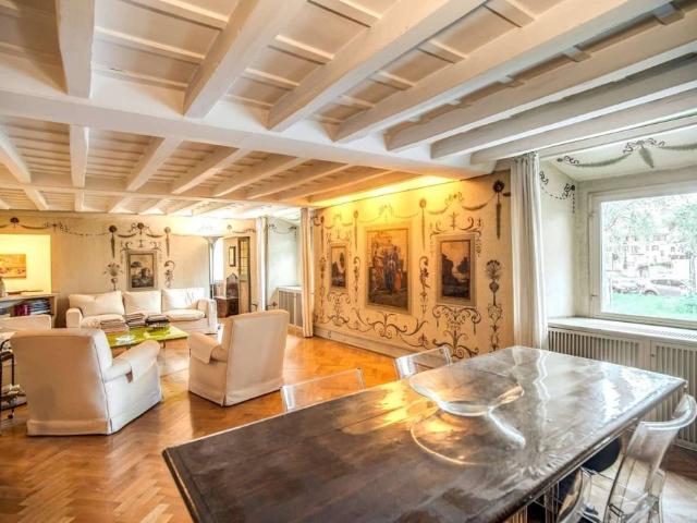 Prestigioso appartamento di 150 m² in vendita via della Lungarina, Roma, Lazio