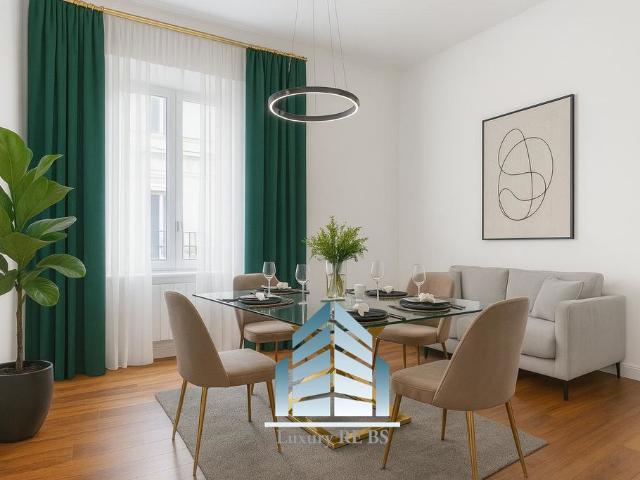 Prestigioso appartamento di 175 m² in vendita piazza cavour, Roma, Lazio