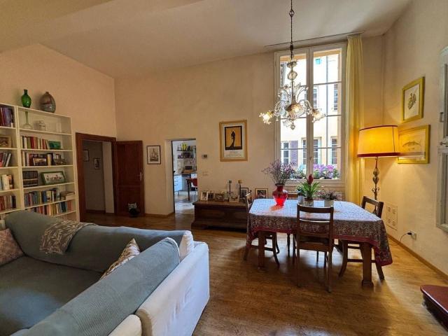 Prestigioso appartamento di 209 m² in vendita Piazza Giosuè Carducci, 4, Bologna, Emilia Romagna