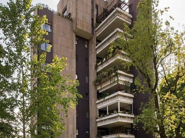 Prestigioso appartamento di 230 m² in vendita Via Fratelli Cervi, Segrate, Lombardia