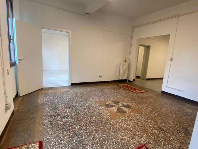 Prestigioso appartamento di 240 m² in vendita Bologna, Emilia Romagna