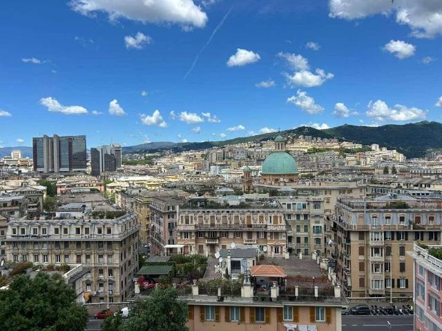 Prestigioso appartamento di 250 m² in vendita via Giuseppe Fasce, Genova, Liguria