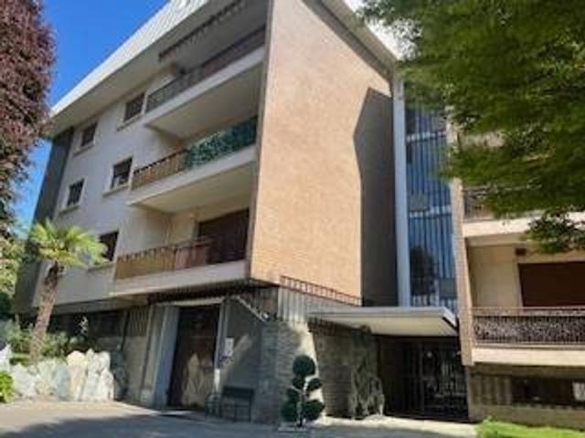 Prestigioso appartamento di 260 m² in vendita Via Giorgio Vecco, 35, Rivoli, Piemonte