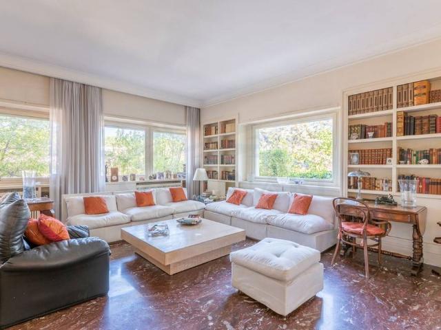 Prestigioso appartamento di 348 m² in vendita Via Malcesine, Roma, Lazio
