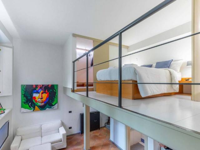 Prestigioso appartamento di 52 m² in vendita Via Pontaccio, Milano, Lombardia