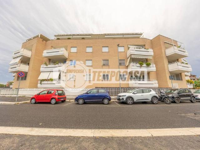 Prestigioso appartamento di 73 m² in vendita Via Giuseppe Fava, Roma, Lazio