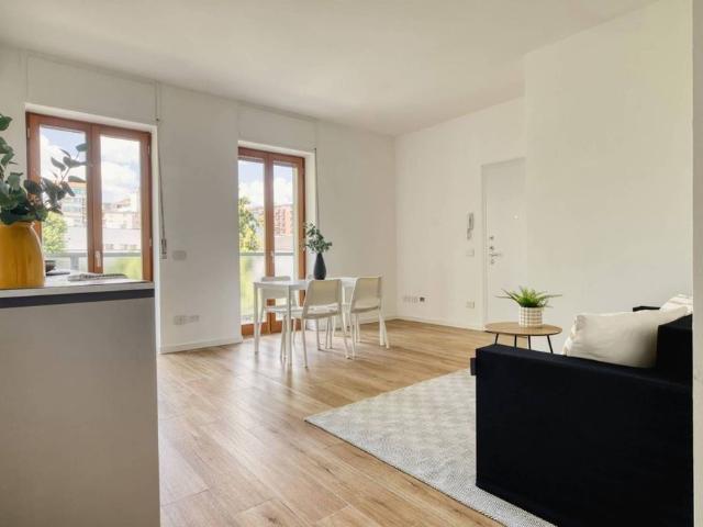 Prestigioso appartamento di 82 m² in vendita Via Carlo Ilarione Petitti, Milano, Lombardia