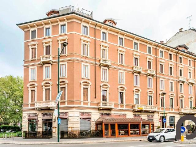 Prestigioso appartamento di 83 m² in vendita Via Monte Rosa, 20, Milano, Lombardia