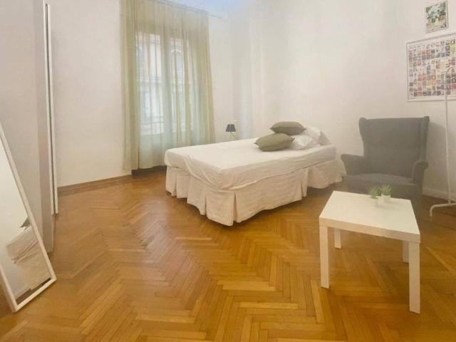 Prestigioso appartamento di 90 m² in affitto Via Podgora, Milano, Lombardia