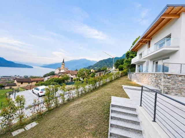 Prestigioso appartamento in vendita Via Giuseppe Garibaldi, 35, Domaso, Como, Lombardia