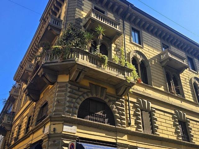 Prestigioso appartamento in vendita Via Giordano Bruno, 18, Milano, Lombardia