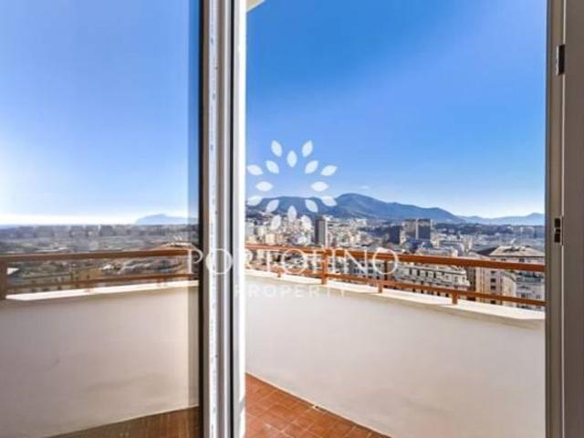 Appartamento di lusso di 45 m² in vendita Via Fieschi, Genova, Liguria