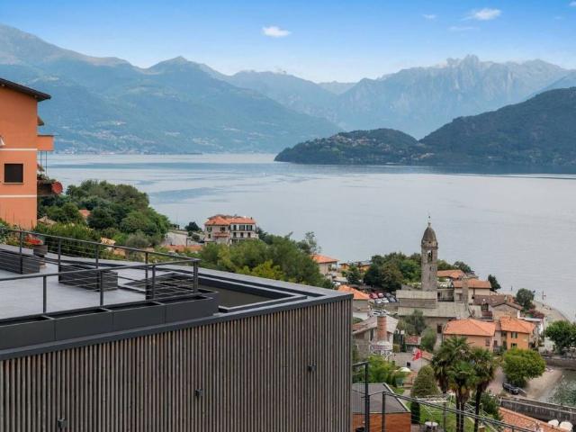 Prestigioso attico di 167 mq in vendita Strada Antica Regina, Cremia, Lombardia