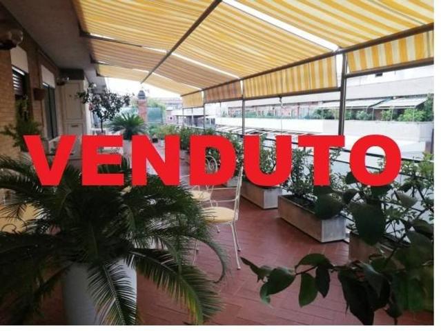 Prestigioso attico in vendita Via Cerreto di Spoleto, Roma, Lazio