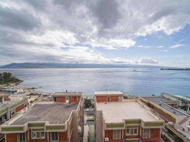 Attico di prestigio di 250 mq in vendita Messina, Sicilia