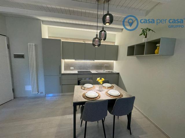 PRESTIGIOSO BILOCALE IN CENTRO CON CANTINA