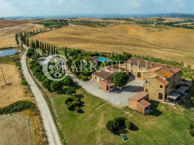 Prestigioso casale di 766 mq in vendita Asciano, Italia