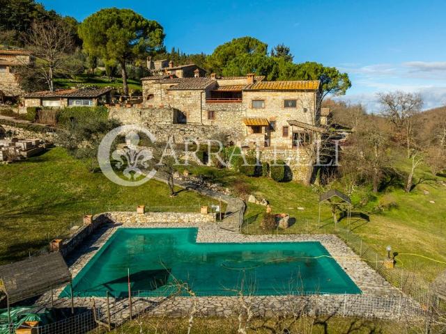 Prestigioso casale in vendita Castellina in Chianti, Toscana