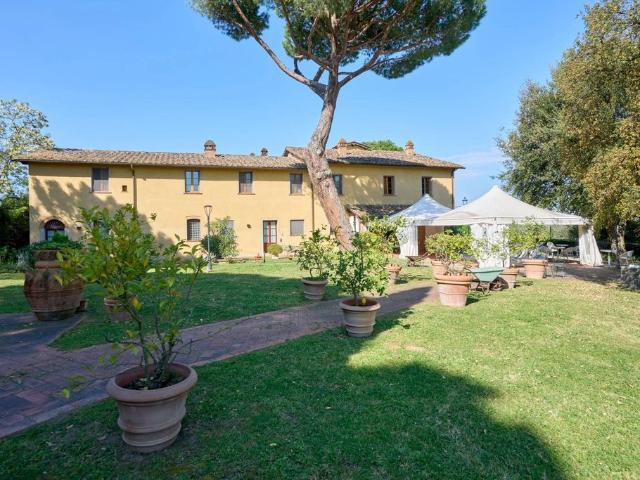 Prestigioso hotel di 1100 mq in vendita San Miniato, Italia
