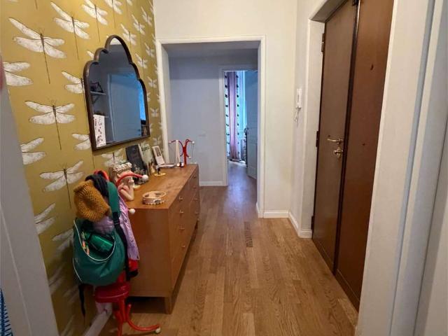 Prestigioso Quadrilocale con Ampio Terrazzo Angolare – Trastevere