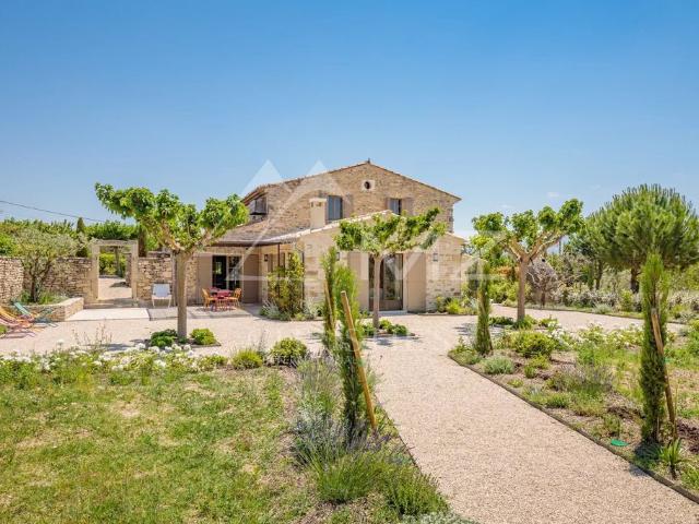 Maison de campagne de luxe en location Gordes, Provence Alpes Côte d'Azur