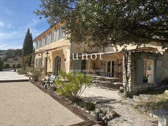 Prestigieuse maison de campagne de 285 m2 en vente Gordes, Provence Alpes Côte d'Azur