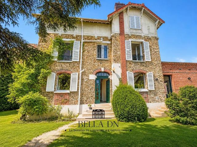 Prestigieuse Maison en location Saint Cloud, Île de France