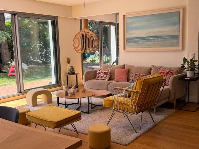 Prestigieuse Maison en location Saint Cloud, Île de France