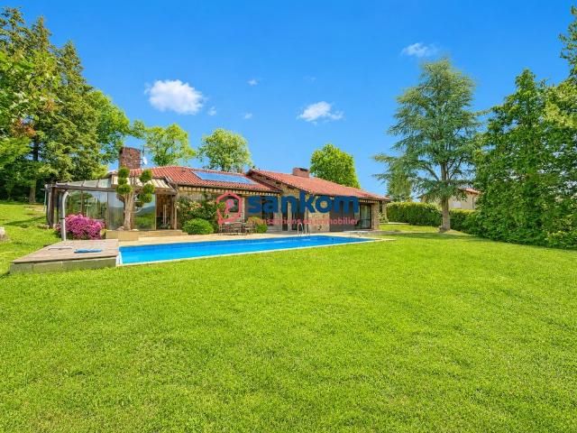Prestigieuse Maison en vente Coubon, France